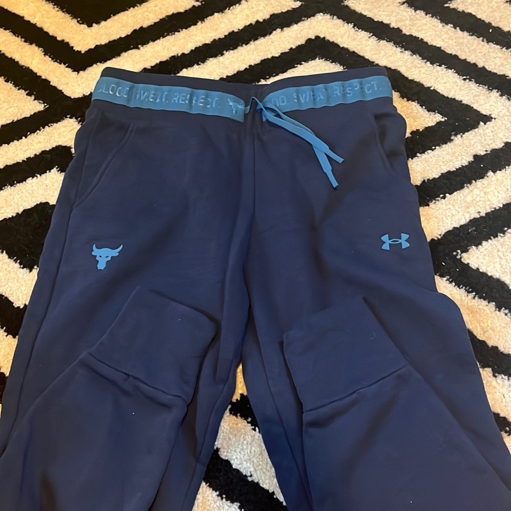 sweatpants